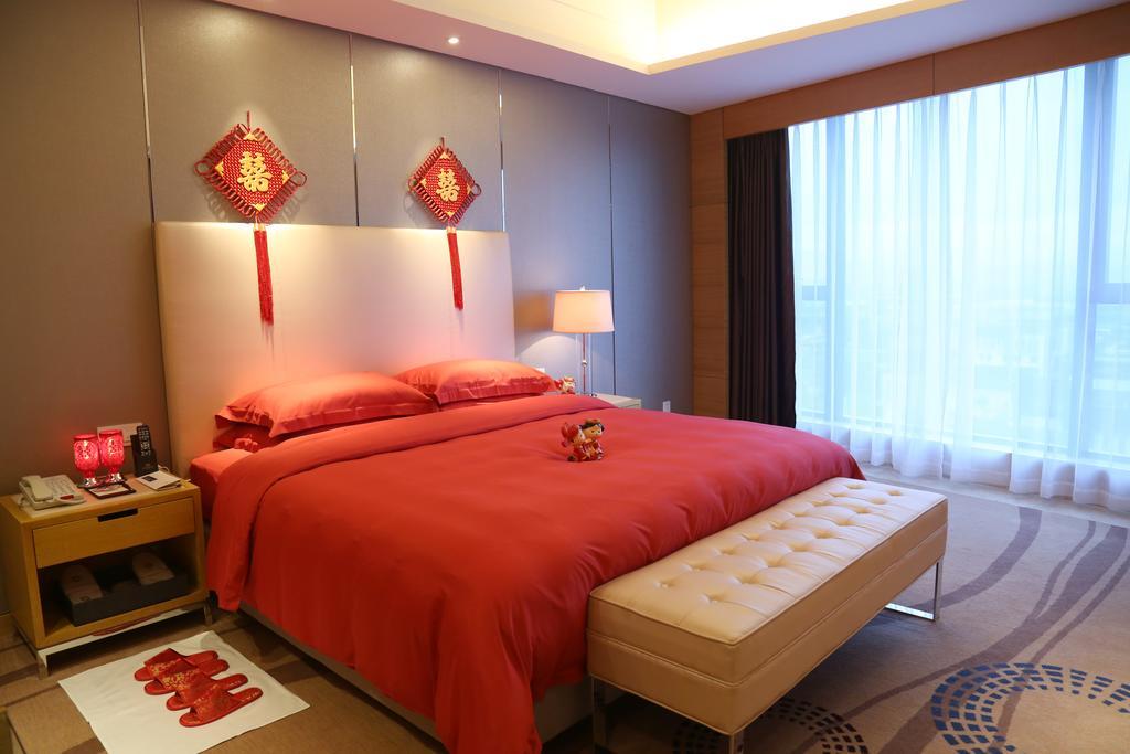 Guangzhou Changfeng Gloria Plaza Hotel Oda fotoğraf